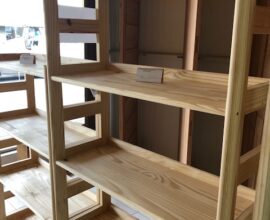 Estante de Pinus com 6 prateleiras 204cm altura x 60cm prateleiras