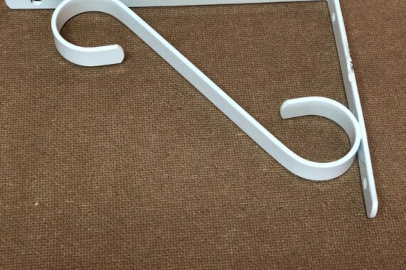 Mão francesa colonial 20cm branca