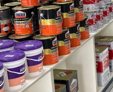 Colas | Silicones | Vernizes