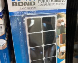 Feltro adesivo quadrado preto 22mm Tekbond