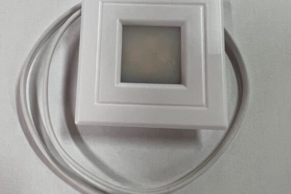 Luminária POP Quadrada Branca Lumitek