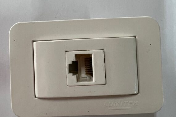 Tomada Informática Branca Lumitek