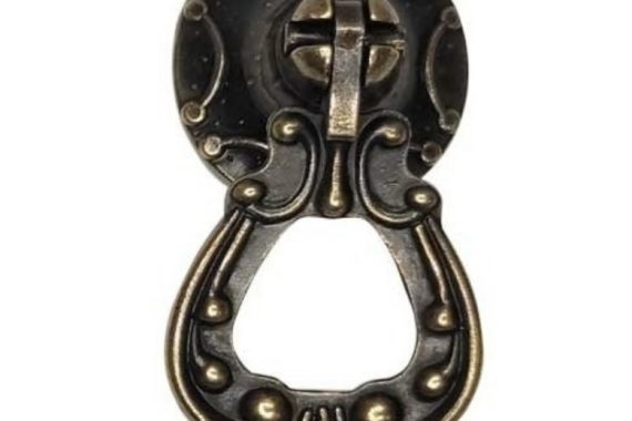 Puxador colonial pequeno com rosca 3D