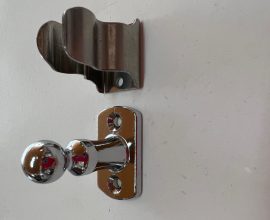 Prendedor de garra para porta Cromada União Mundial