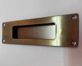 Concha embutir c 2 Parafusos Internos 142 15cm LO União Mundial