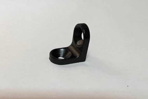 Cantoneira 13×13 maciça Preta 3D