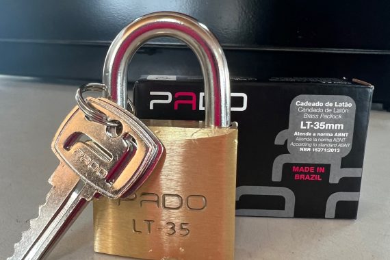 Cadeado 35mm latão Pado